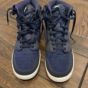 Nike Air Jordan One Mids Size 11 Mens